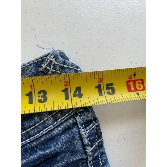 Women's WallFlower Jeans Size 1 Embroidered Back Pockets Bling American Flag EUC - Picture 11 of 13